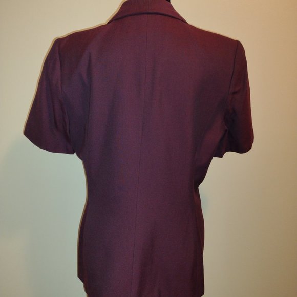 Le Suit, 2pc Pant Suit, Dark Burgundy, Short Sleeves, Size-10 (Dry Cleaned) - Picture 2 of 5